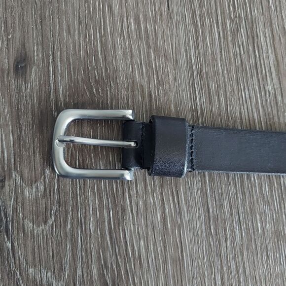 Black Perforated Leather Belt Medium/Large - Picture 3 of 6